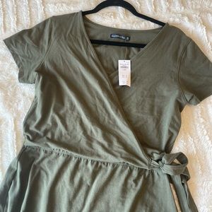 Abercrombie & Fitch Olive Green Faux Wrap Dress | Size XL